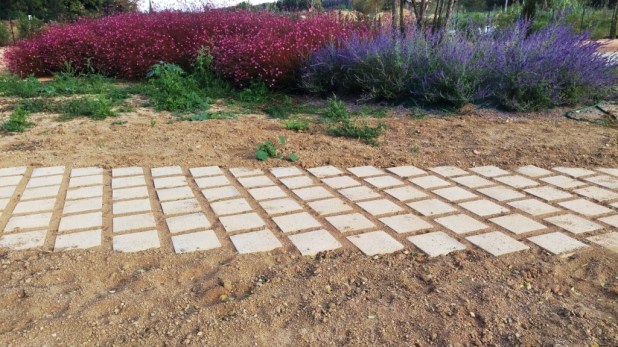 r Terra-pref pav. cami jardi